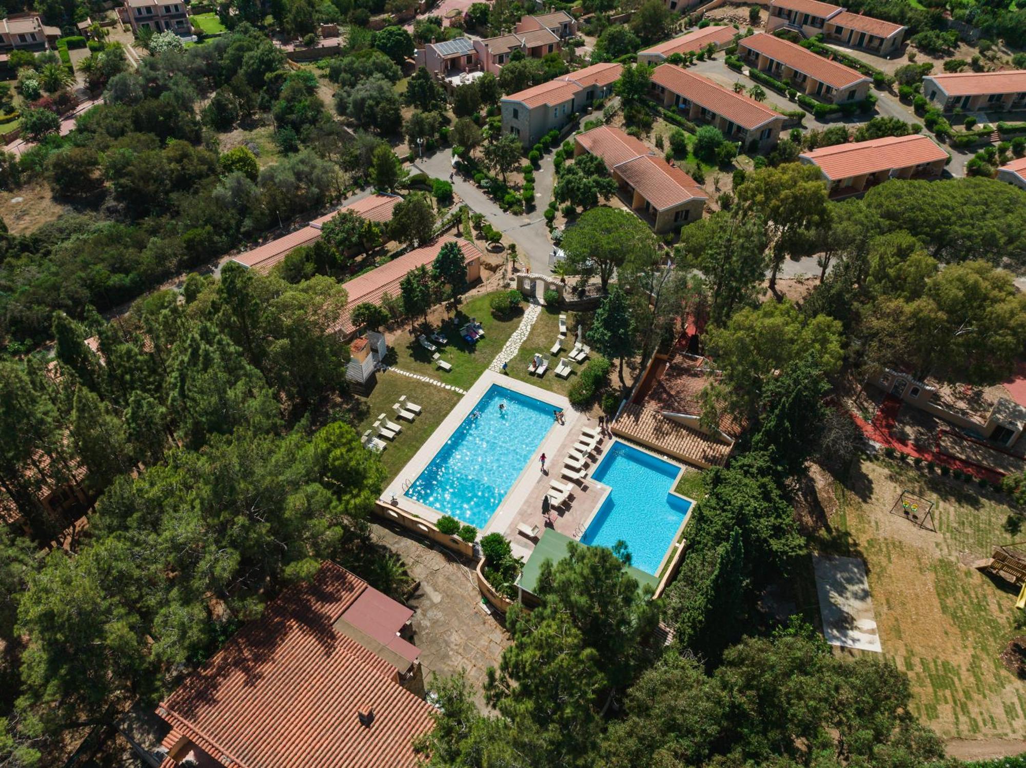 Amareclub Rocca Dorada Santa Margherita di Pula Exterior foto
