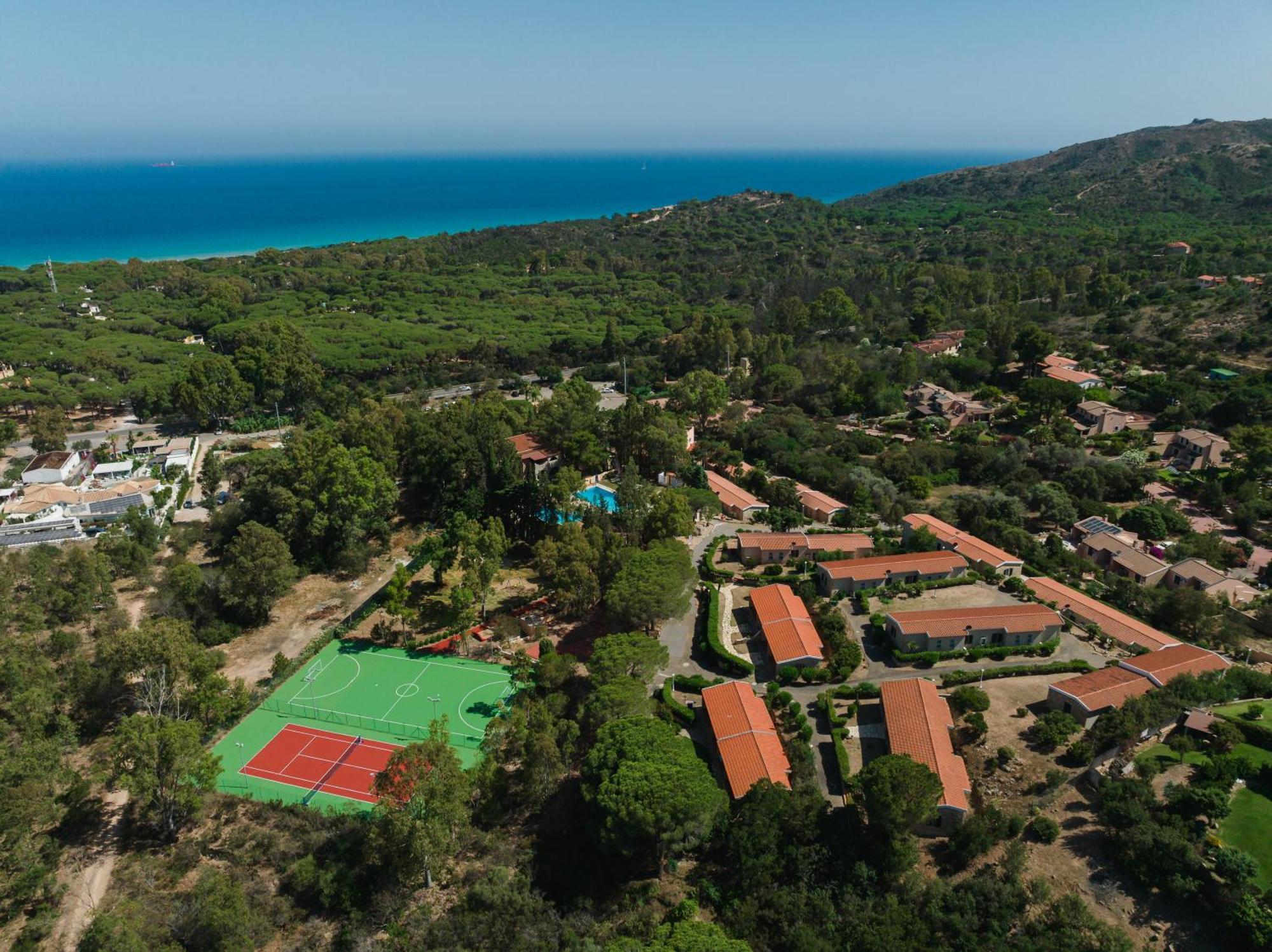 Amareclub Rocca Dorada Santa Margherita di Pula Exterior foto